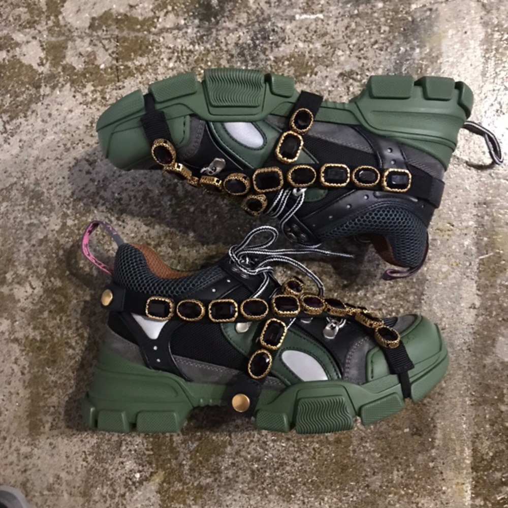 GUCCI Sega Size 9.5 US - Picture 2 of 2